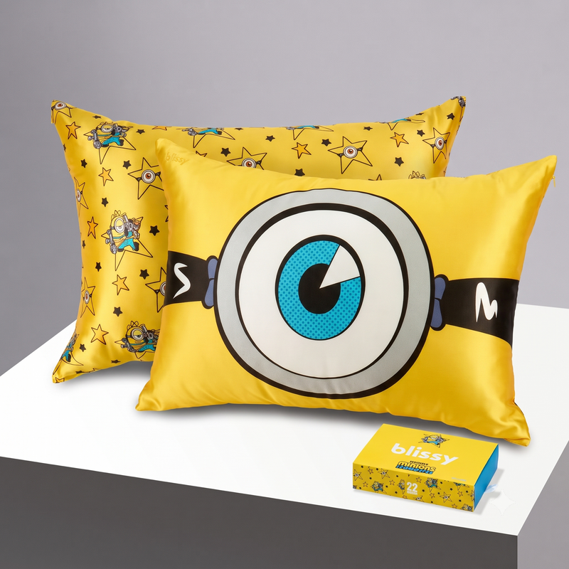 Pillowcase - Minions & Monsters - Seeing Stars - Standard