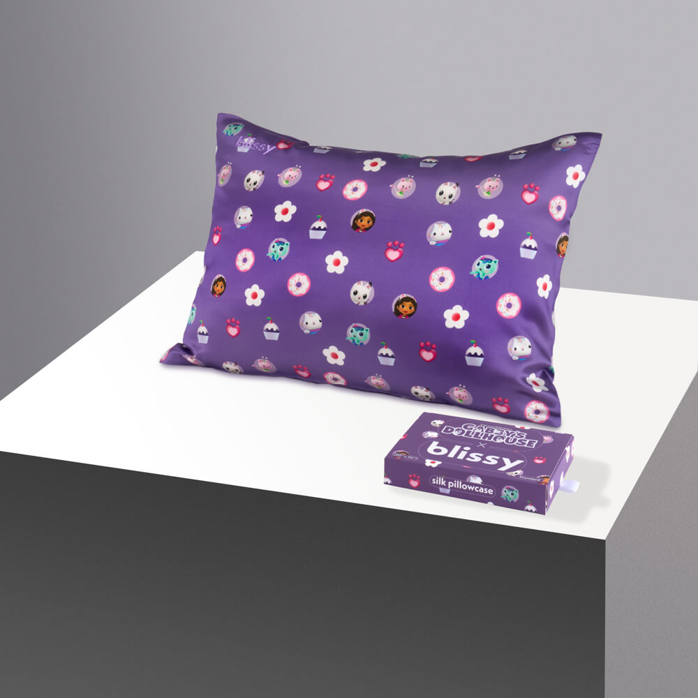 Blissy Queen Gabby'S Dollhouse Pillowcase – 22 Momme Mulberry Silk, 100% Silk