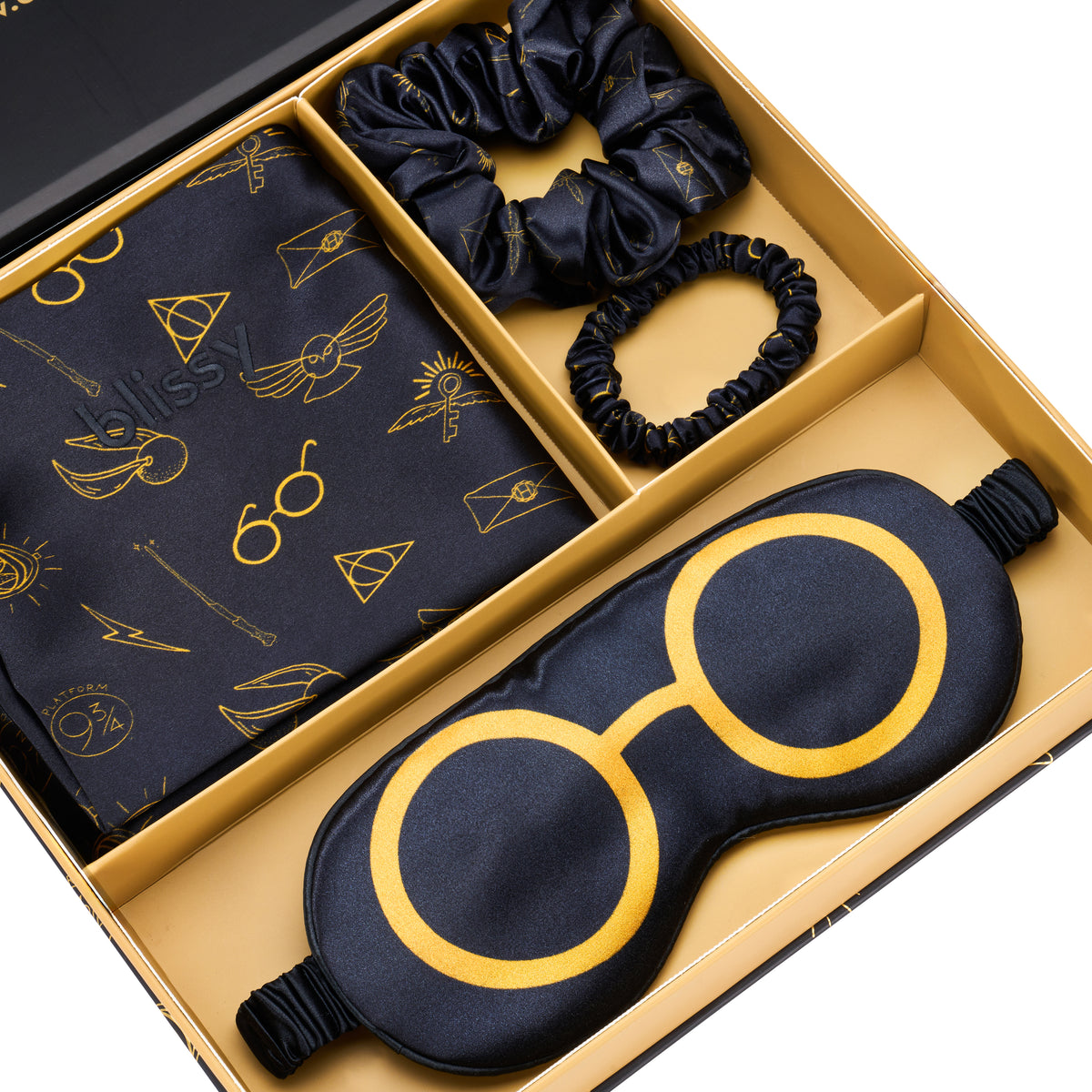 Blissy Harry Potter™ Wizarding World Icons Silk Blissy Dream Set Detail – King