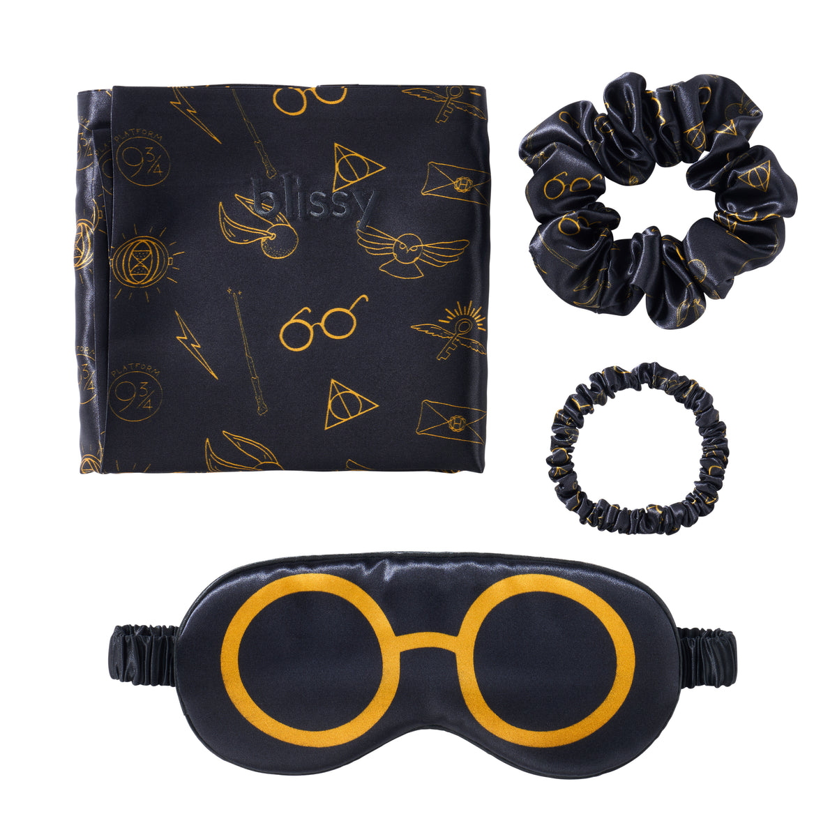 Blissy King Harry Potter™ Wizarding World Icons Blissy Dream Set Lifestyle – Mulberry Silk