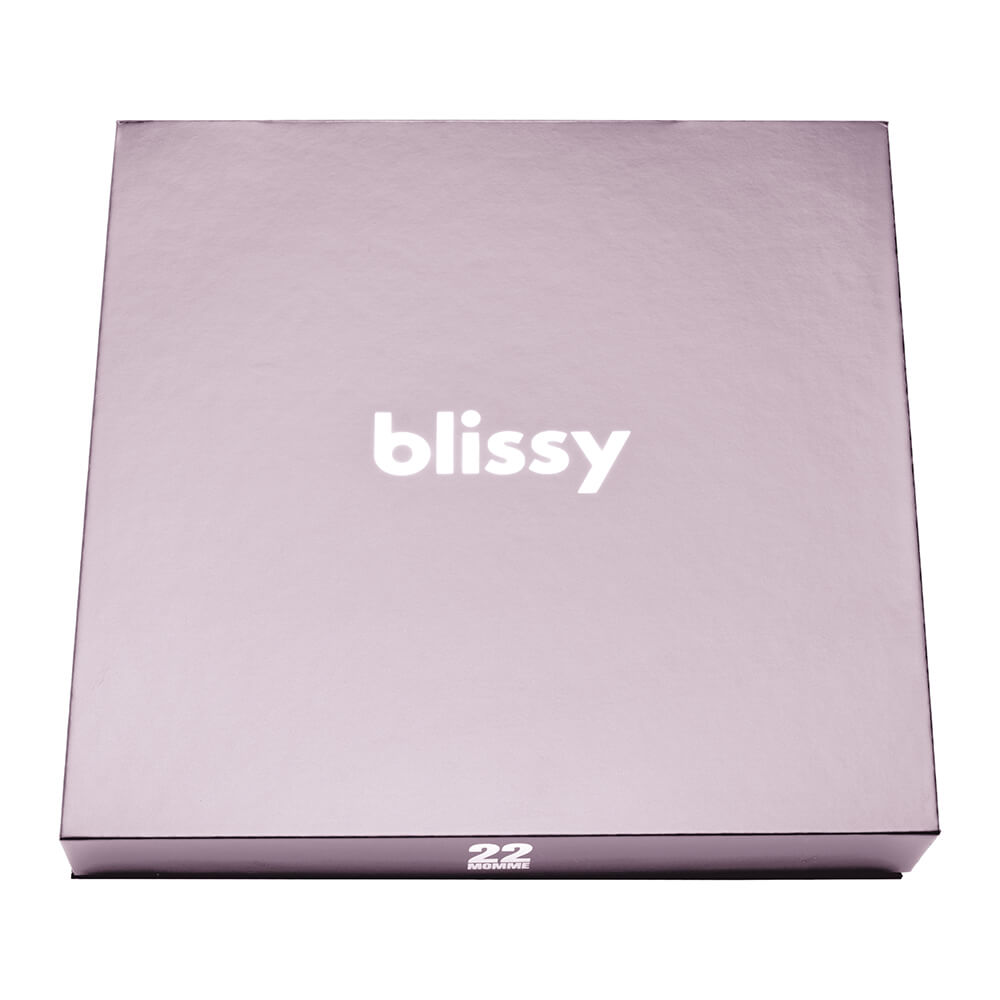 Blissy Queen Lavender Blissy Dream Set Lifestyle – Mulberry Silk