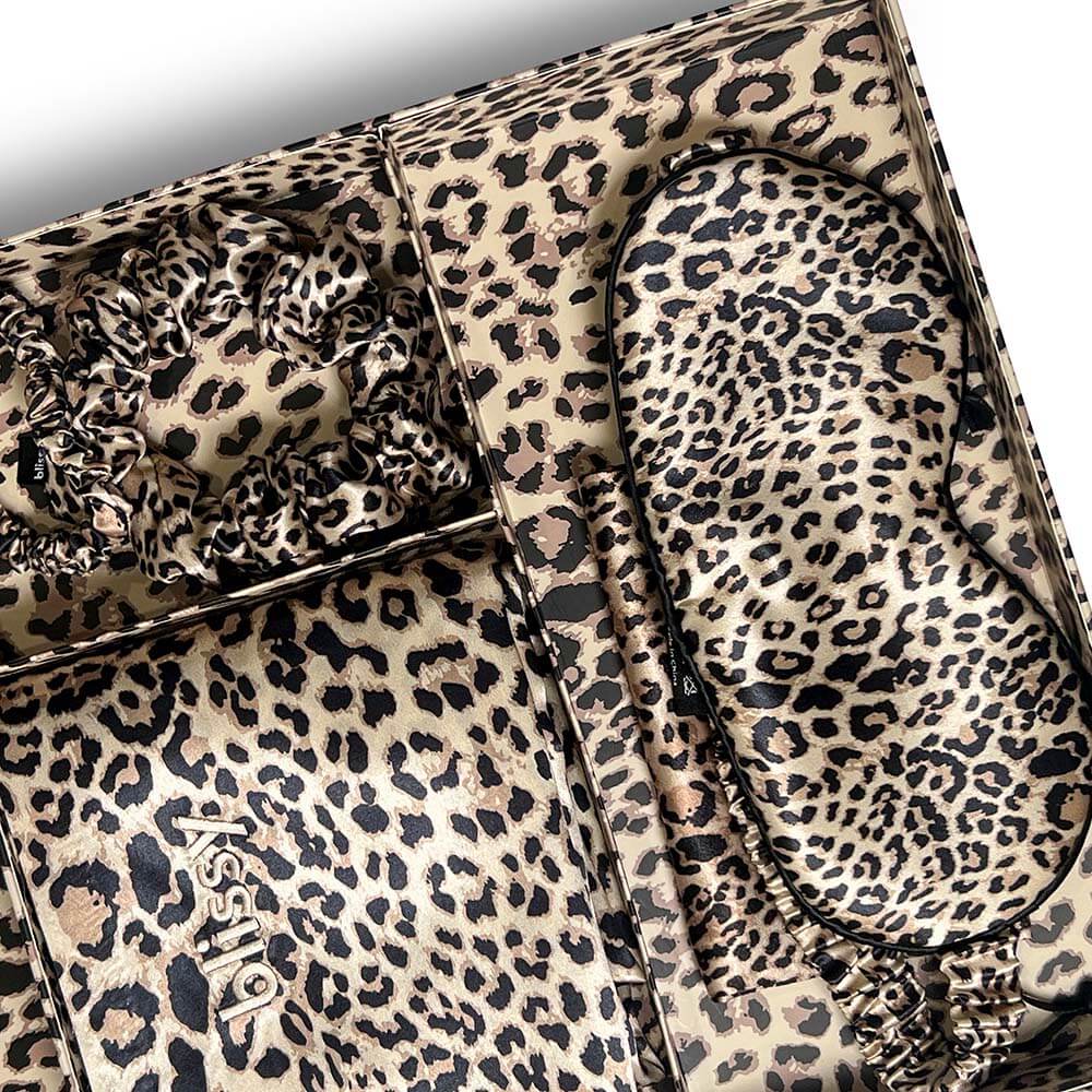 Blissy Leopard Silk Blissy Dream Set Detail – Standard