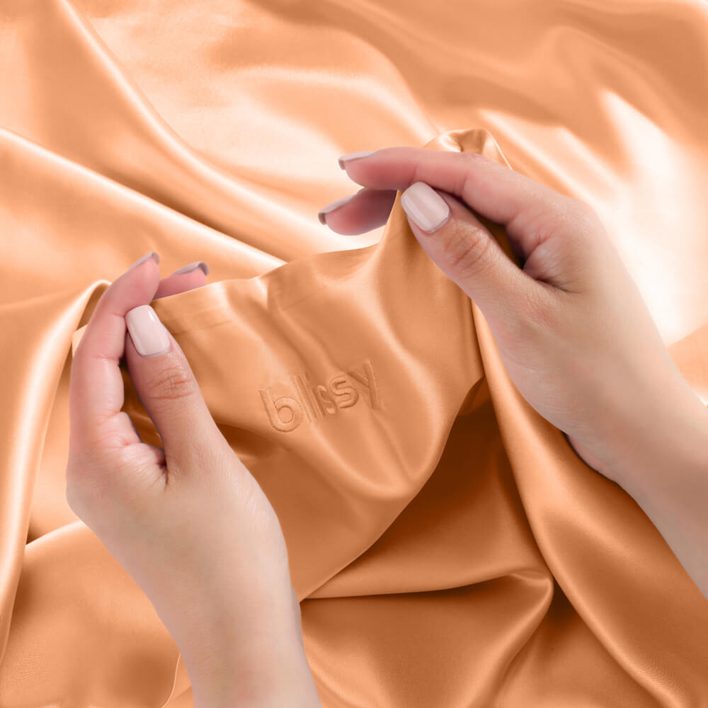 Blissy Mulberry Silk Pillowcase – Peach Queen