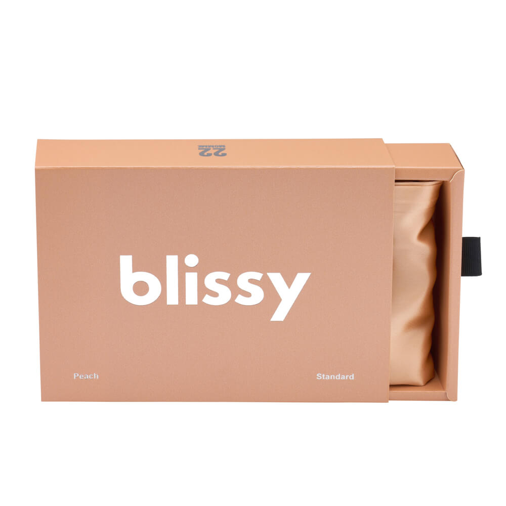 Blissy Peach Silk Pillowcase Detail – Queen