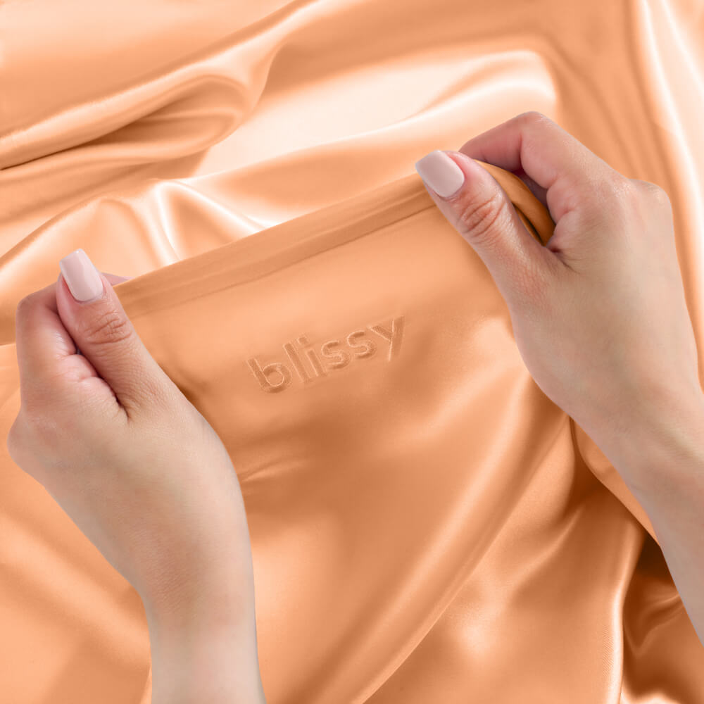 Peach Pillowcase Close-Up – Blissy 22 Momme Silk