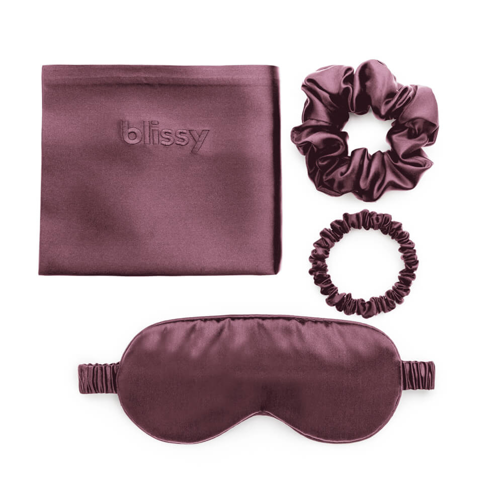 Blissy King Plum Blissy Dream Set Lifestyle – Mulberry Silk