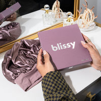 Blissy Plum Blissy Halo Bonnet Lifestyle – Mulberry Silk