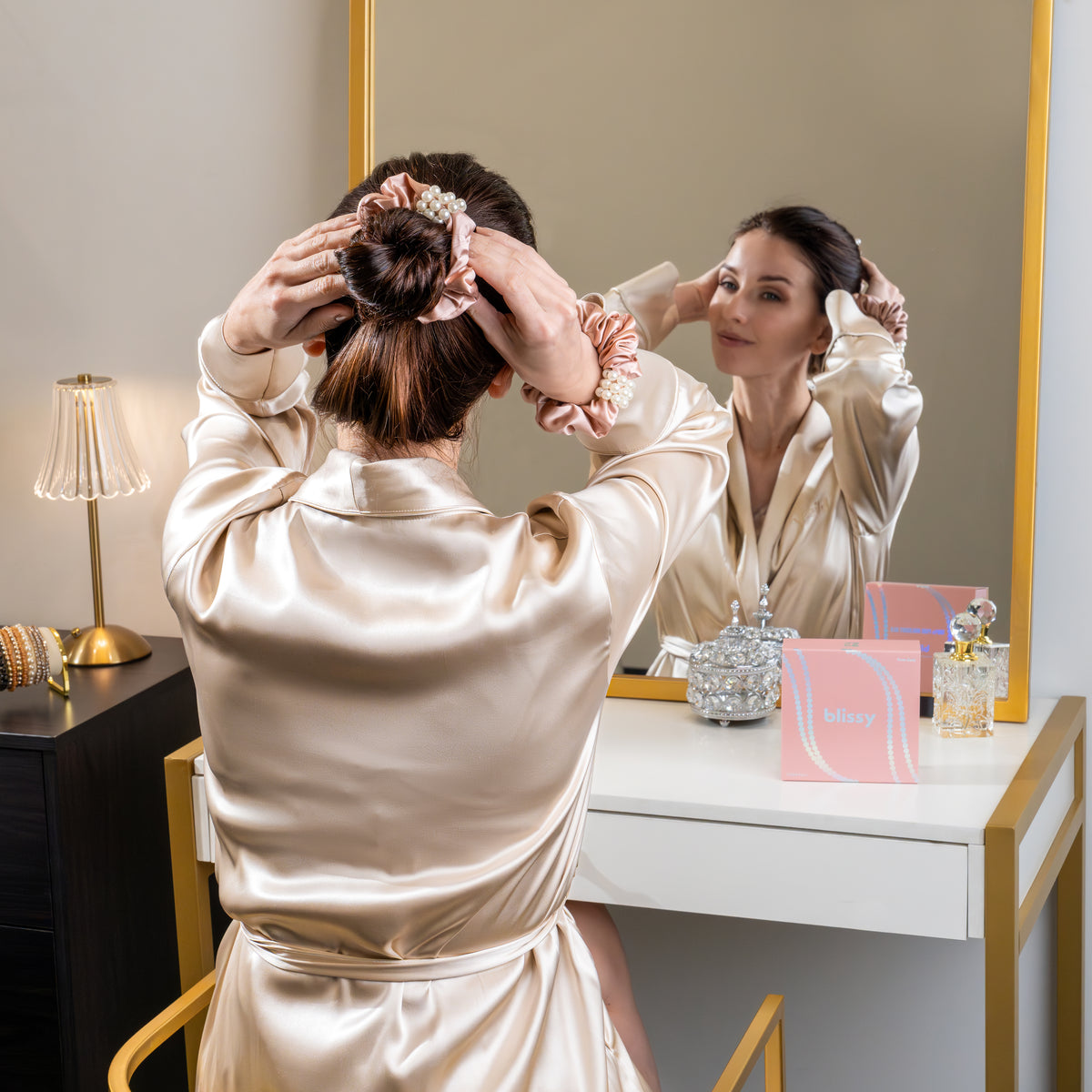 Rose Gold Blissy Petite Pearl Scrunchies – Blissy Premium Silk