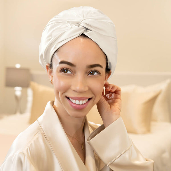 White Blissy Bonnet – Blissy Premium Silk
