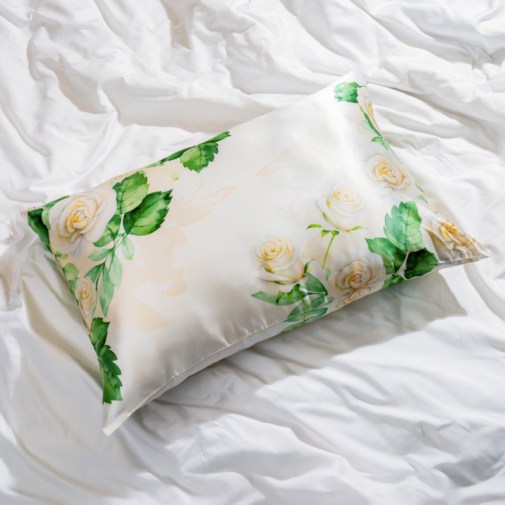 Blissy Zodiac Flower Silk Pillowcase Detail – Standard