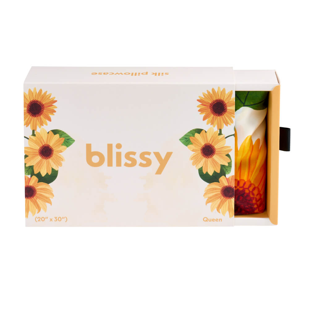Blissy Queen Zodiac Flower Pillowcase Lifestyle – Mulberry Silk
