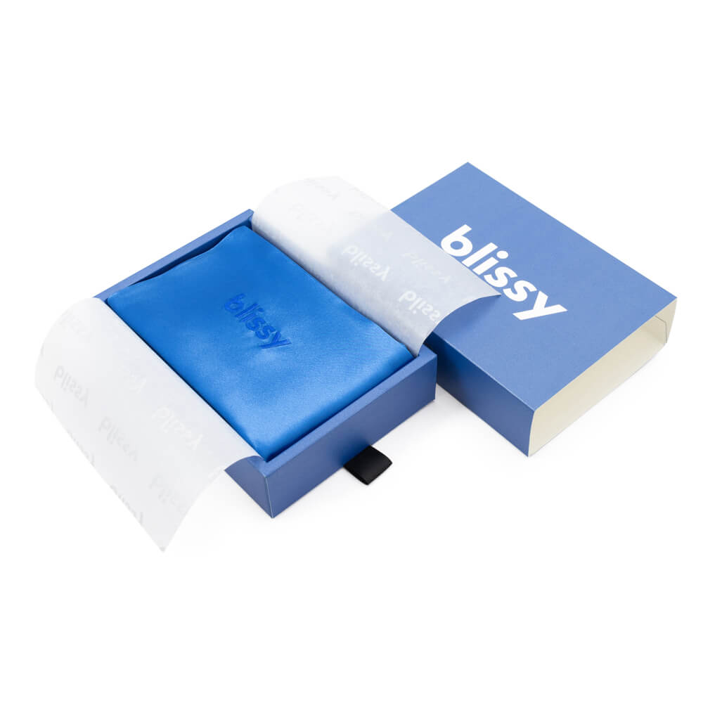 Blissy Mulberry Silk Pillowcase – Azure Queen