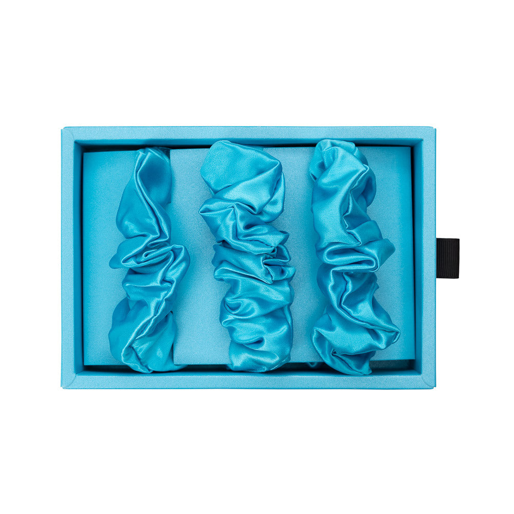 Bahama Blue Blissy Scrunchies Close-Up – Blissy 22 Momme Silk
