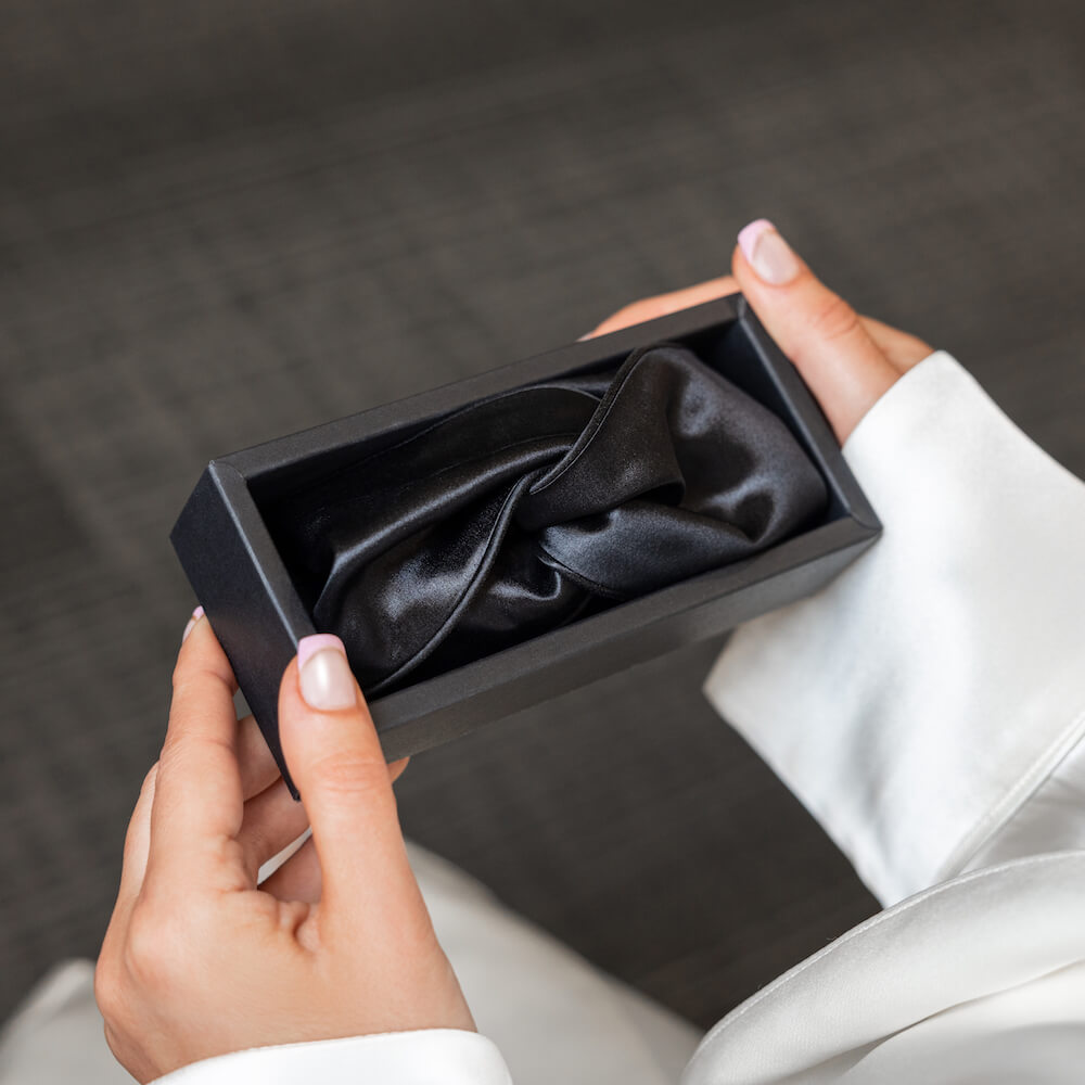 Black Blissy Head Piece – Blissy Premium Silk