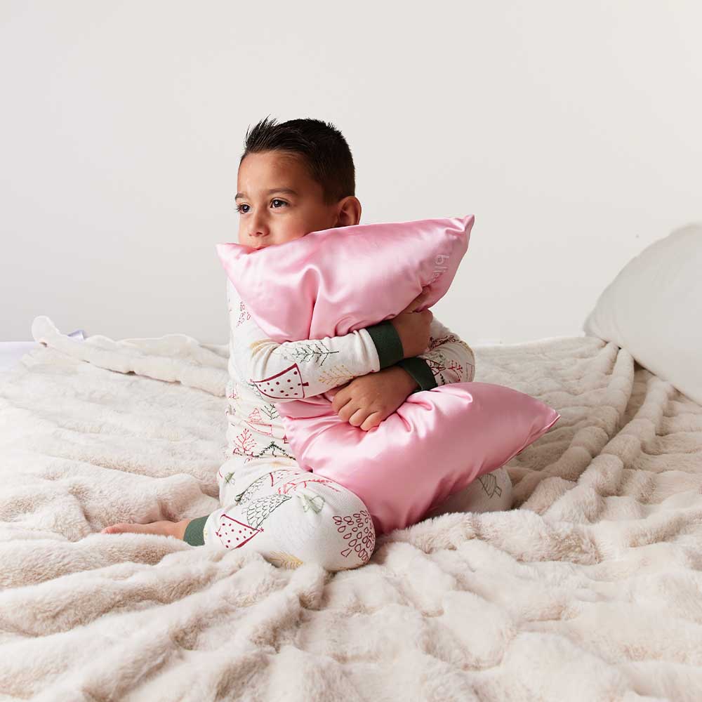 Bubblegum Pink Mulberry Silk Pillowcase – Blissy