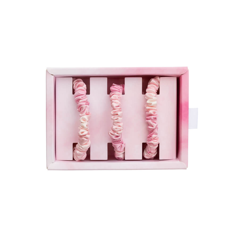 Blissy Pink Tie-Dye Blissy Skinny Scrunchies Lifestyle – Mulberry Silk